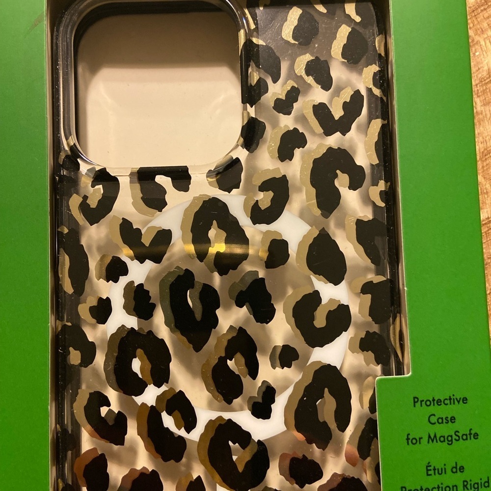 Kate Spade Black and White Leopard Print Phone Case - Picture 9 of 10